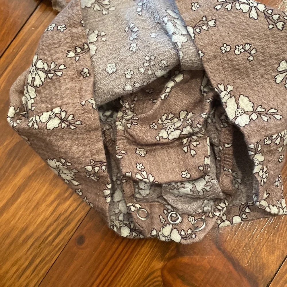 H&M baby dress with hat - Picture 3 of 7